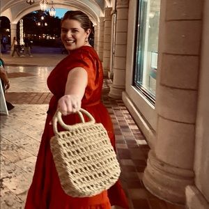 Meet your Posher, Alexis